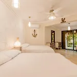 Tropical 3 Bdr Villa With Pool By Casa Paraiso