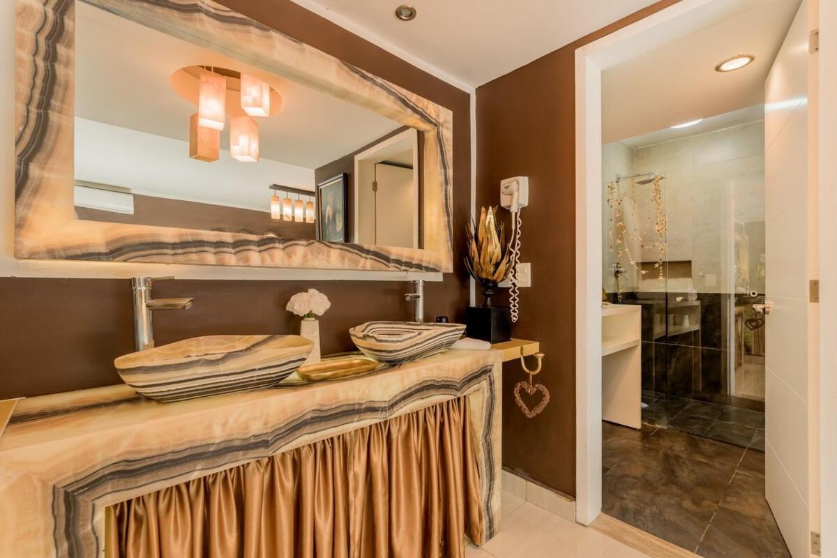 Tropical 3 Bdr With Pool By Casa Paraiso *